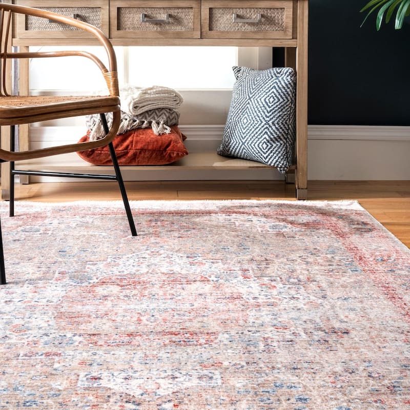 Nuloom Annalee Nebulous Rosette Faded Area Rug