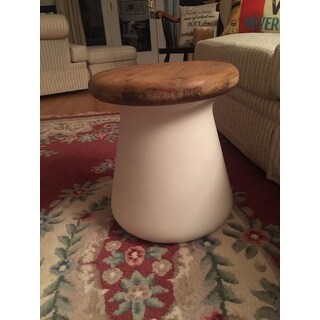 Safavieh Button Concrete Indoor/ Outdoor Accent Table (Ivory) - 16.5" x 16.5" x 18.1"