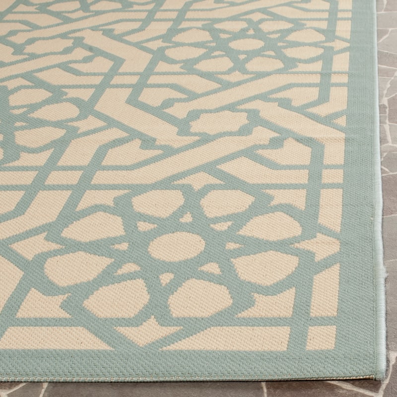 Martha Stewart by SAFAVIEH Triumph Indoor/ Outdoor Waterproof Rug. - 8' x 11'2"