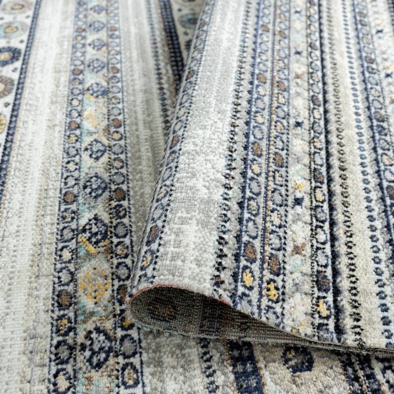 N Natori 24-Seven Outdoor/Indoor Tribal Southwestern Area Rug