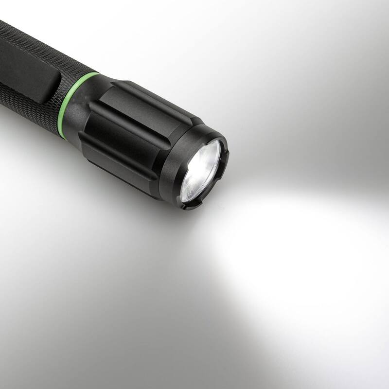 1000 Lumen Rechargeable Focusing LED Flashlight