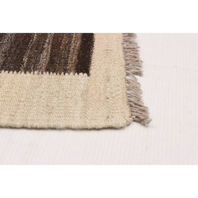 Sivas Brown Kilim 8'6" x 9'5" - 8'6 x 9'5
