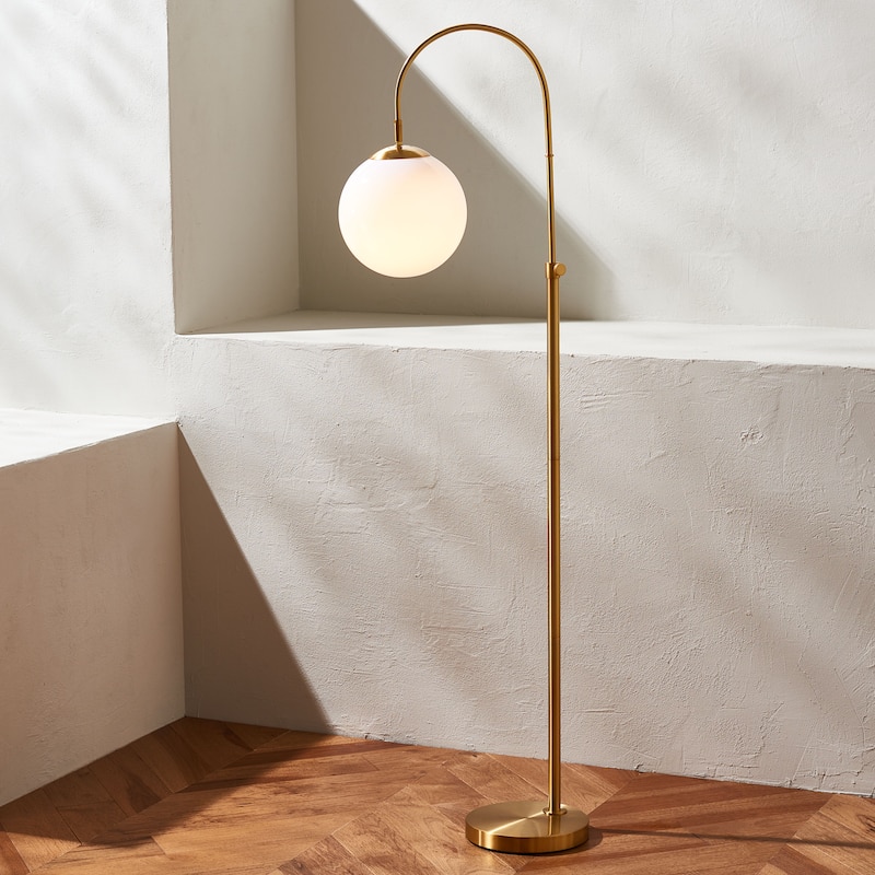 SAFAVIEH Lighting Loree 62-inch Floor Lamp - 10" W x 19" D x 62" H - Brass Gold - 10Wx19Dx65H
