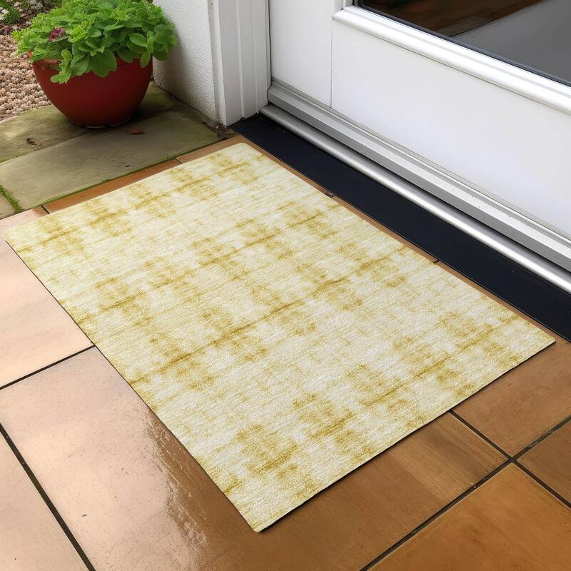 Machine Washable Indoor/ Outdoor Chantille Boho Ombre Rug - Wheat - 1'8" x 2'6"