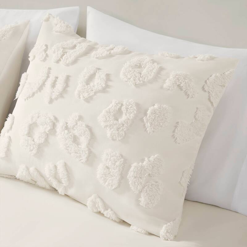 Intelligent Design Larissa Animal Chenille Duvet Cover Set