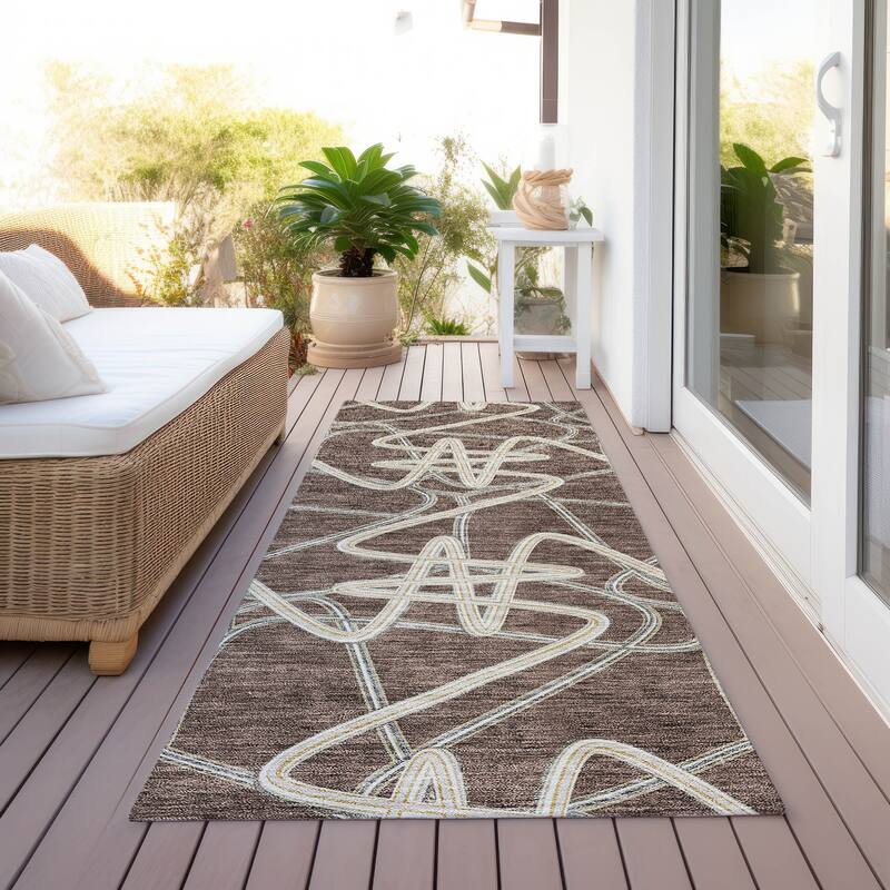 Machine Washable Indoor/ Outdoor Contemporary Links Chantille Rug - Brown - 2'3" x 7'6"