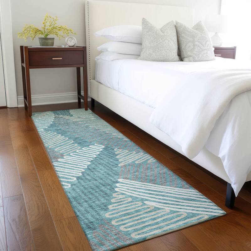 Machine Washable Indoor/ Outdoor Chantille Contemporary Squiggles Rug