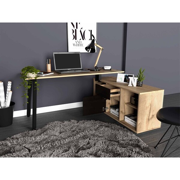 Cusko 150 Desk. Opens flyout.