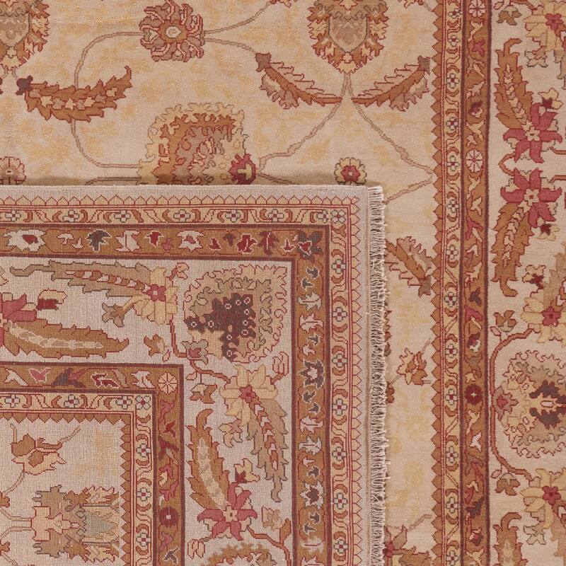 SAFAVIEH Oushak Legacy Hand-knotted Rosanella Wool Oushak Rug - 9' x 12' - Ivory