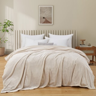 Lightweight Plush Fuzzy Flannel Blanket, Rversible Soft Throw Blanket