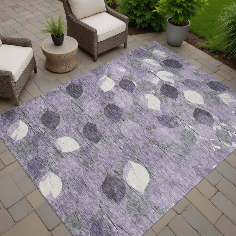 Machine Washable Indoor/ Outdoor Floral Mila Chantille Rug