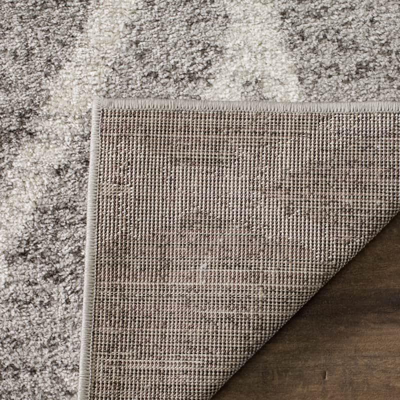 SAFAVIEH Adirondack Shukrie Trellis Rug