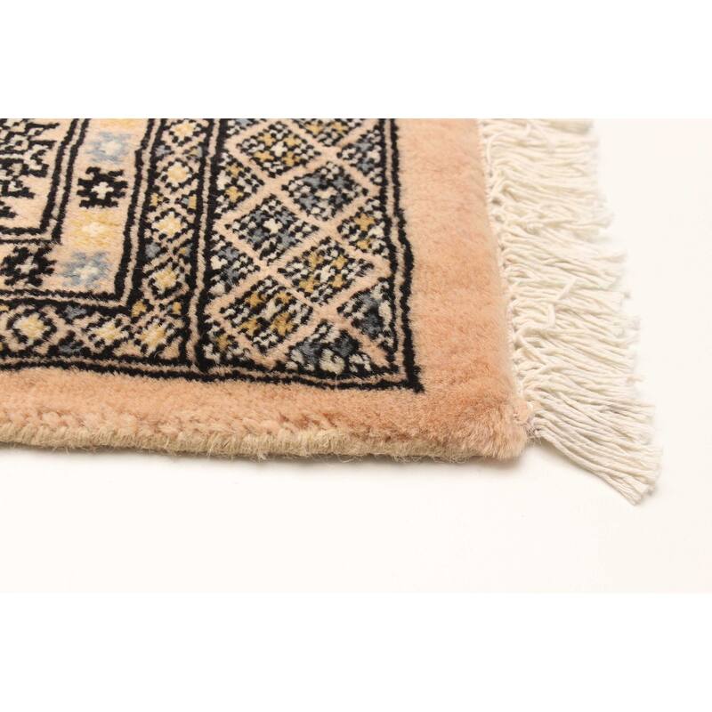 ECARPETGALLERY Hand-knotted Finest Peshawar Bokhara Beige Wool Rug - 4'1 x 5'10