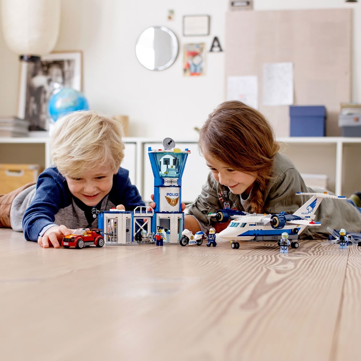 Lego 60221 diving yacht stores on sale