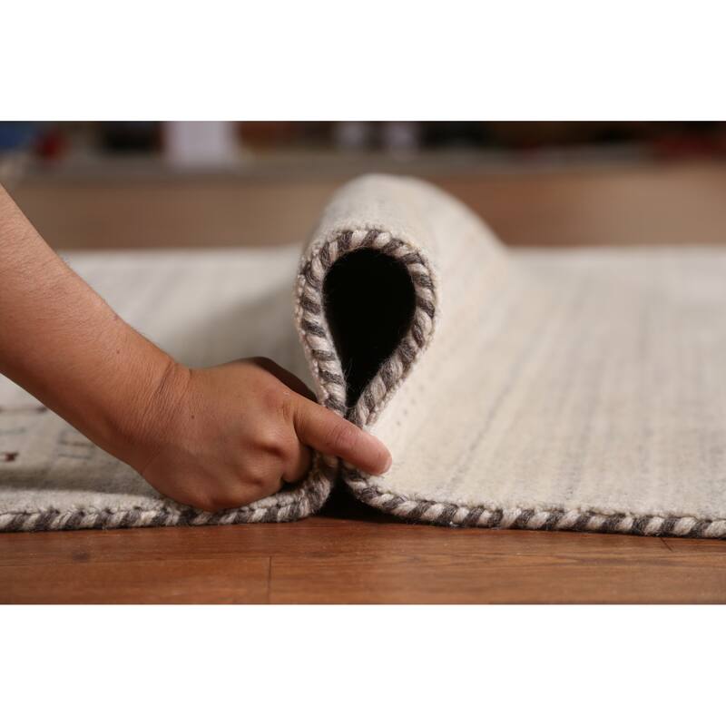 Animals Gabbeh Indian Area Rug Handmade Wool Carpet - 5'1" x 7'9"