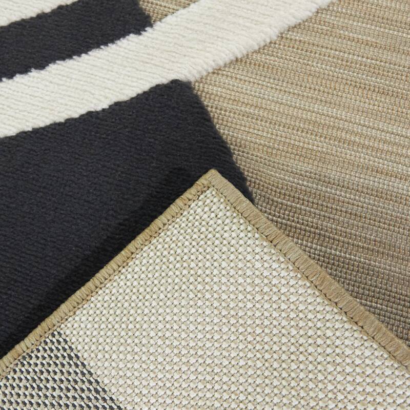 Campion Modern Geometric Indoor/Outdoor Area Rug
