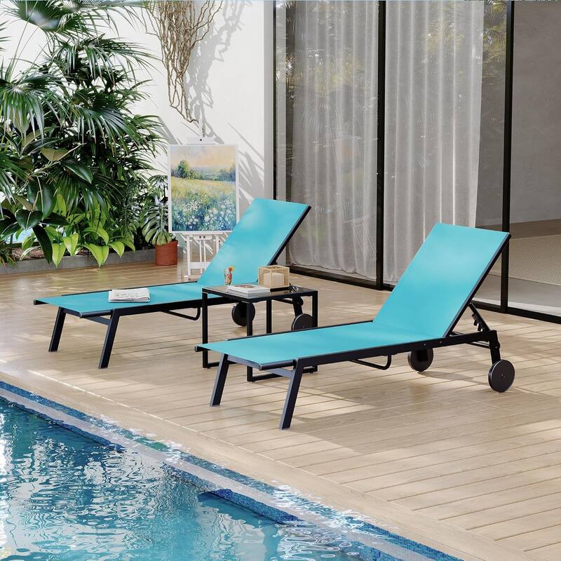 3Pcs Patio Chaise Lounge Chairs with Side Table, Adjustable Backrest Poolside Lounger Chairs with Wheels