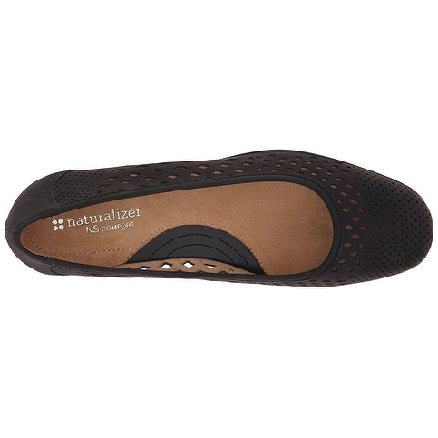 naturalizer women's brelynn wedge pump