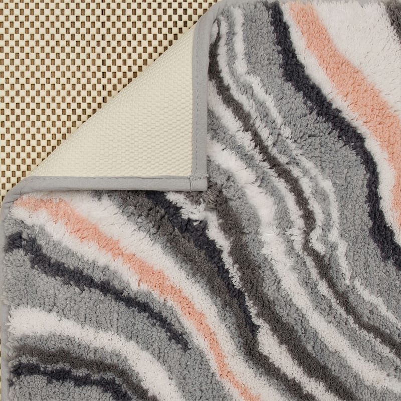 Mohawk Home Serpentine Bath Rug