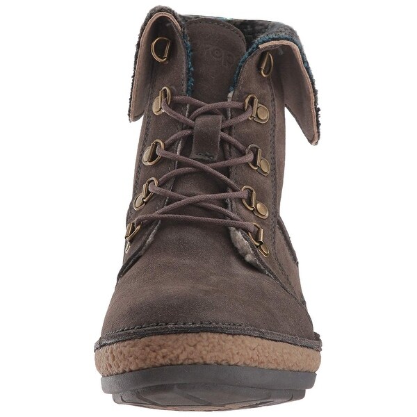 dayna hiking boot