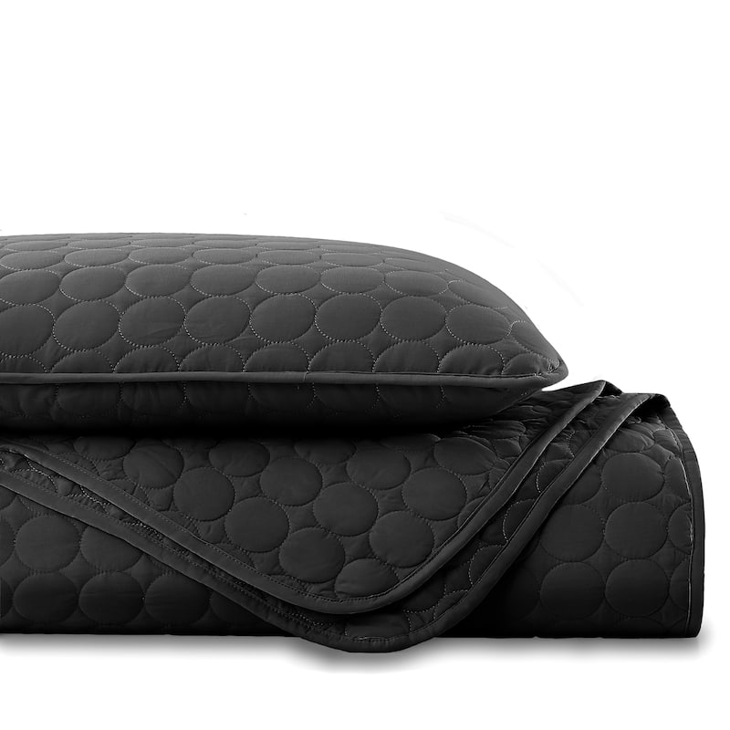 Vilano Ultra-Soft Lightweight 3-piece Quilt and Sham Set