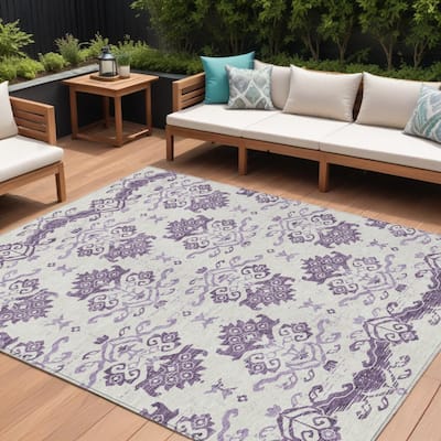 HomeRoots Oriental Transitional Rectangle Outdoor Rug
