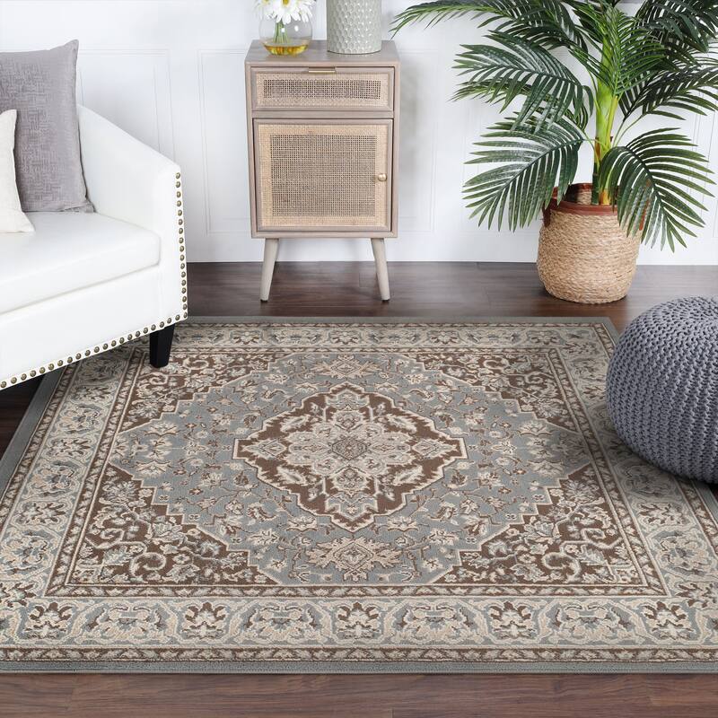 Superior Traditional Oriental Floral Medallion Indoor Area Rug - 8' Square - Grey
