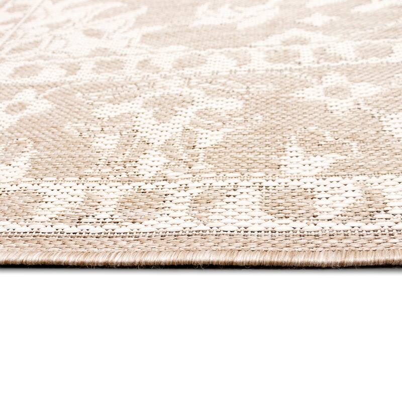 Liora Manne Malibu Kashan Indoor/Outdoor Rug