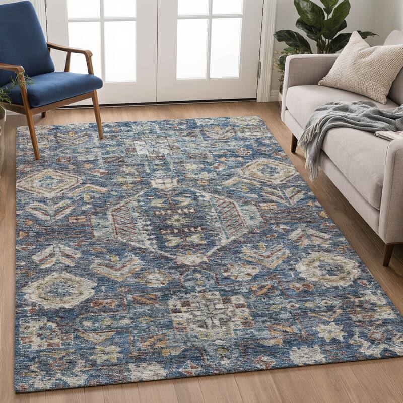 Machine Washable Indoor/ Outdoor Boho Traditional Chantille Rug
