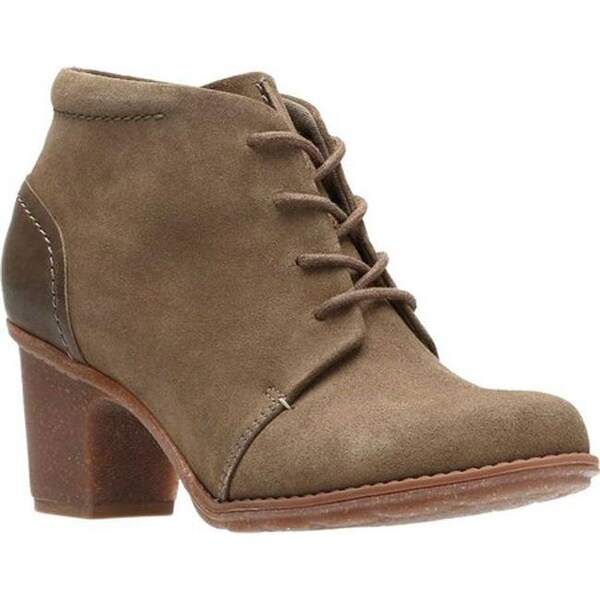 clarks collection women's sashlin sue booties