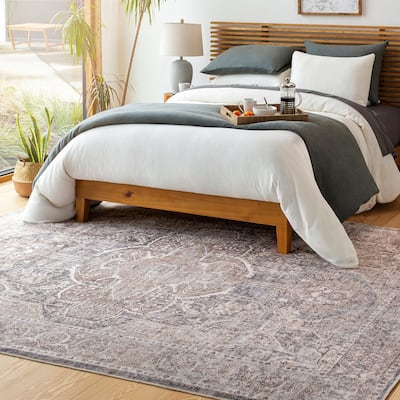 Livabliss Aravind Traditional Medallion Machine Washable Area Rug