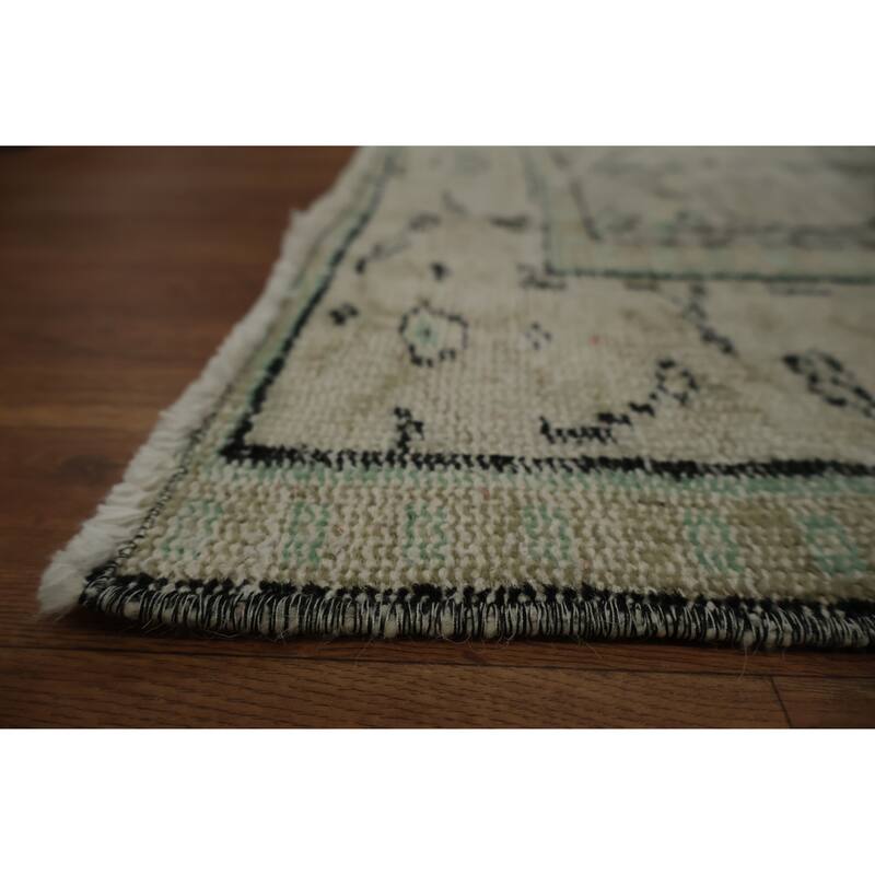 Hand Knotted Oriental 100% Wool Carpet Transitional Floral Beige & Ivories Anatolian Area Rug - 9' 5'' X 5' 11''