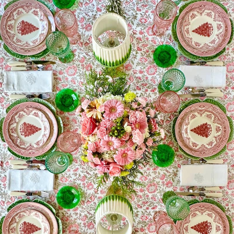 Beatrice pink and green tablecloth