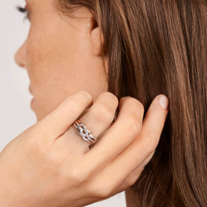 IGI Certified 1/5ct TDW Diamond Swirling Band in 10K Rose Gold for Women - Rose gold