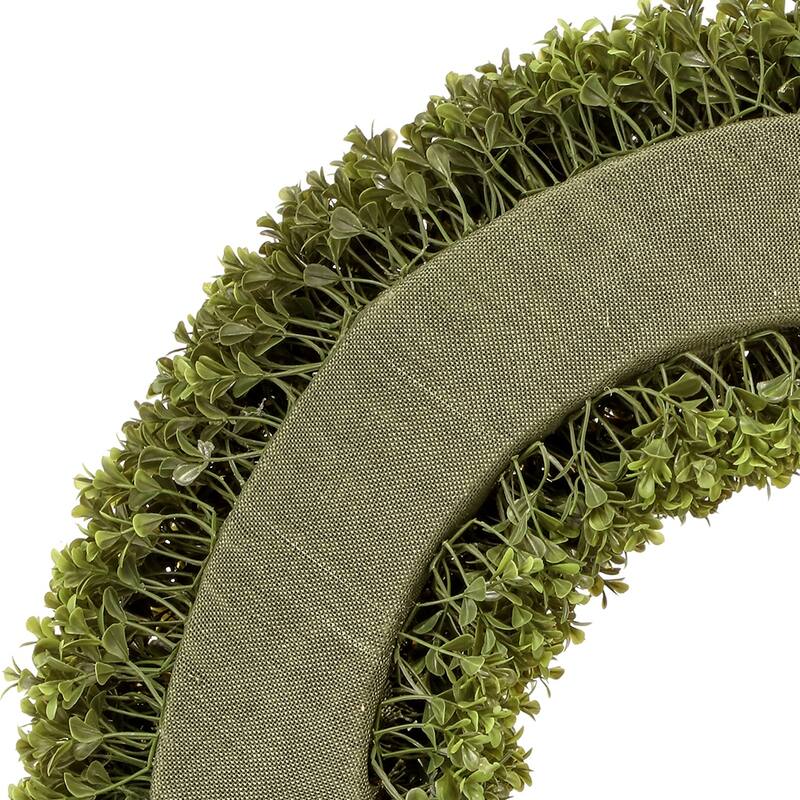 Spring Boxwood Wreath 28"