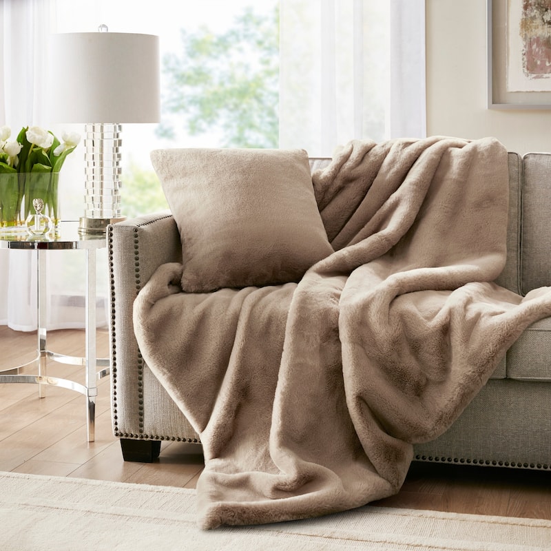 Croscill Sable Solid Faux Fur Throw - On Sale - Bed Bath & Beyond ...