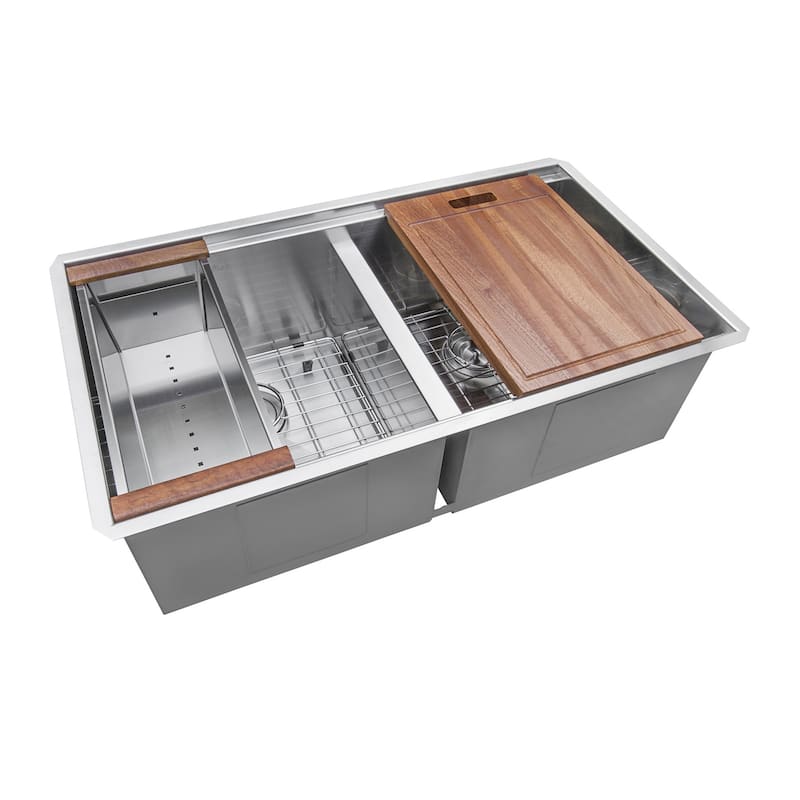 Ruvati 30-inch Workstation Ledge 50/50 Double Bowl Undermount 16 Gauge Stainless Steel Kitchen Sink - RVH8345