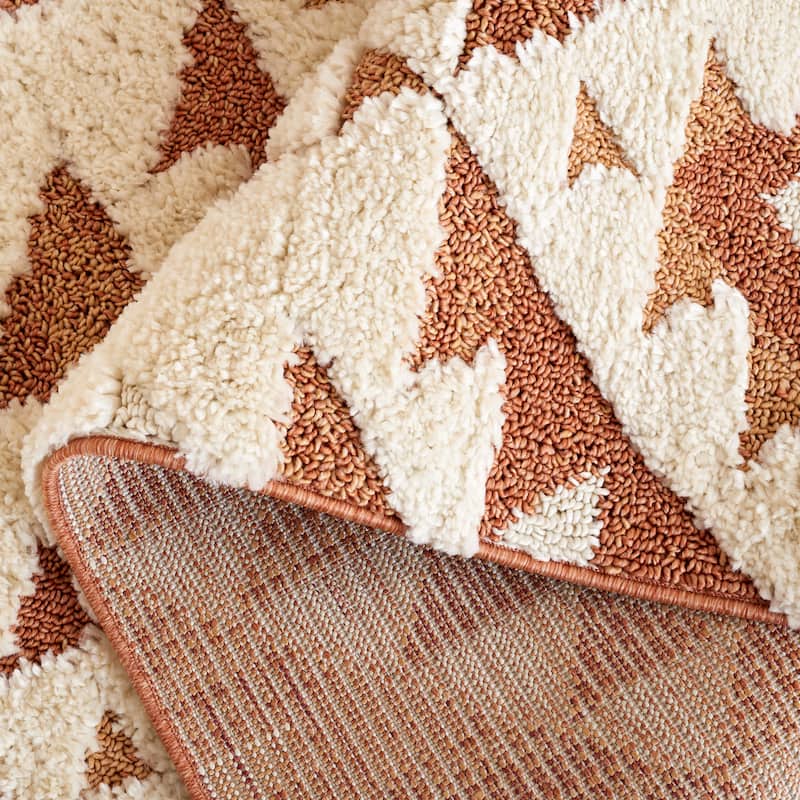 SAFAVIEH Moroccan Tassel Shag Kobi 2-inch Thick Rug