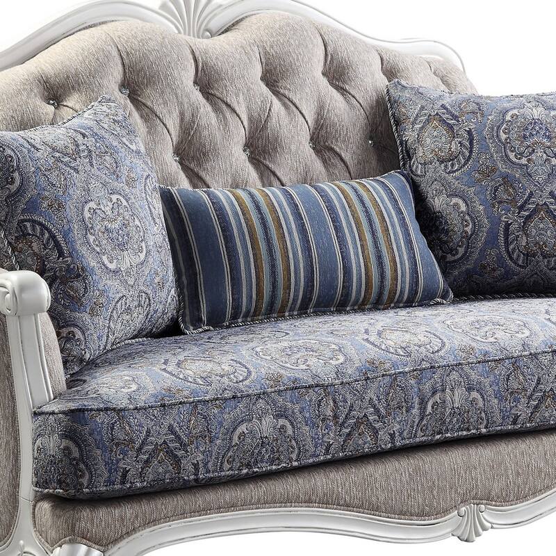 Loveseat with Arch Top and Resin Queen Anne Legs, Gray