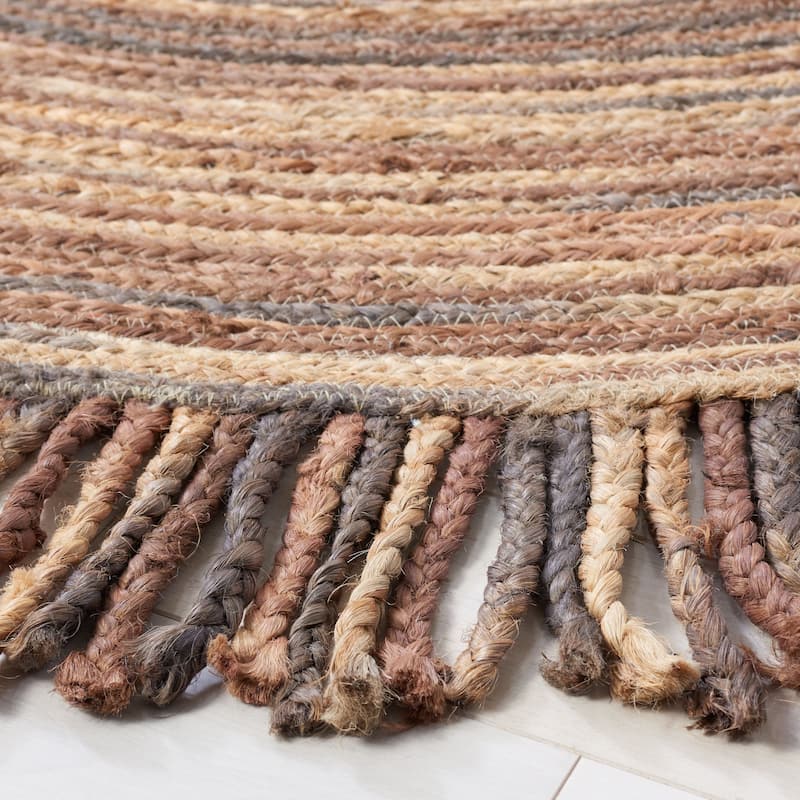 SAFAVIEH, Handmade Braided Bronagh Jute Fringe Round Rug