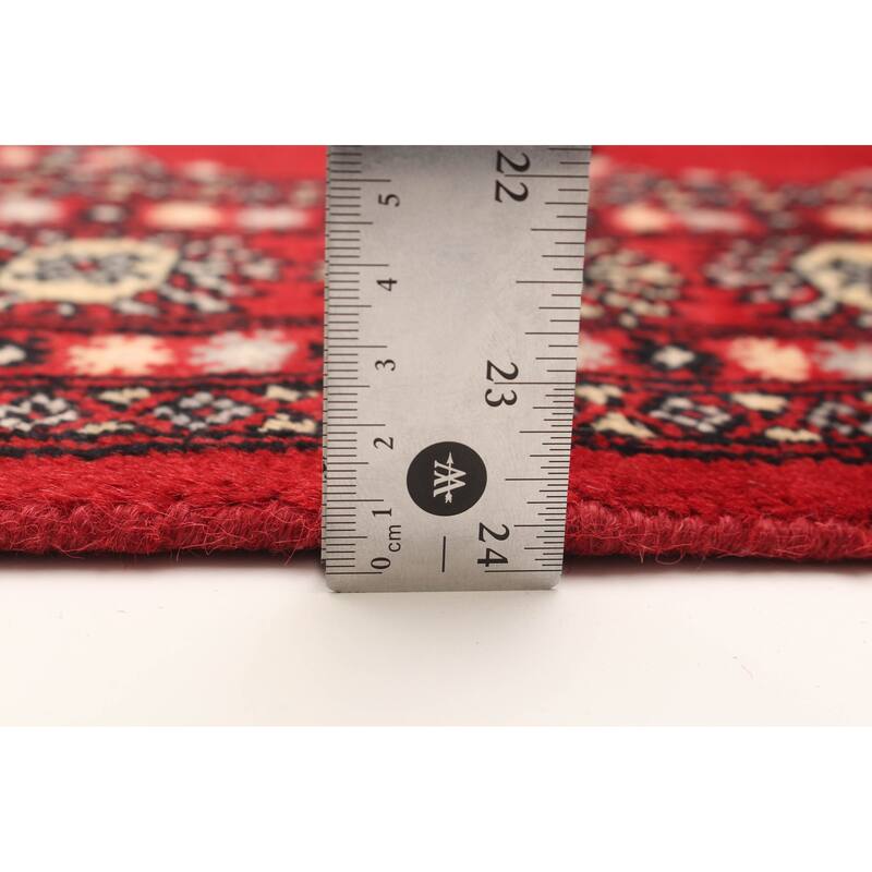 ECARPETGALLERY Hand-knotted Peshawar Bokhara Red Wool Rug - 4'6 x 7'1