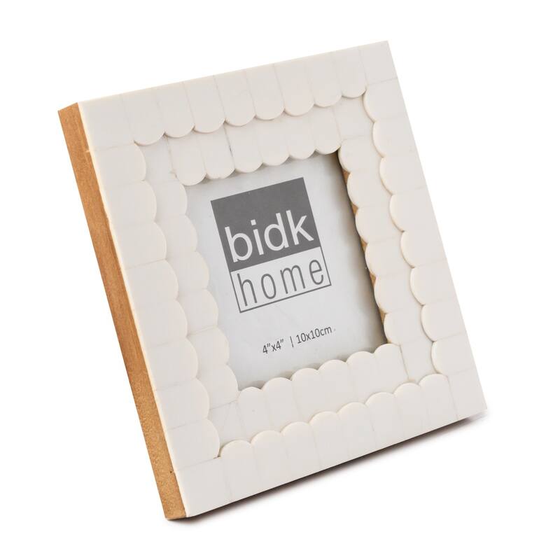 Rectangular Flower Border Picture Frame - for 4" x 4" Photo - White