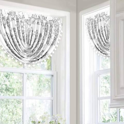 DriftAway Samantha Waterfall Damask Medallion Lined Window Swag Valance - 40x17