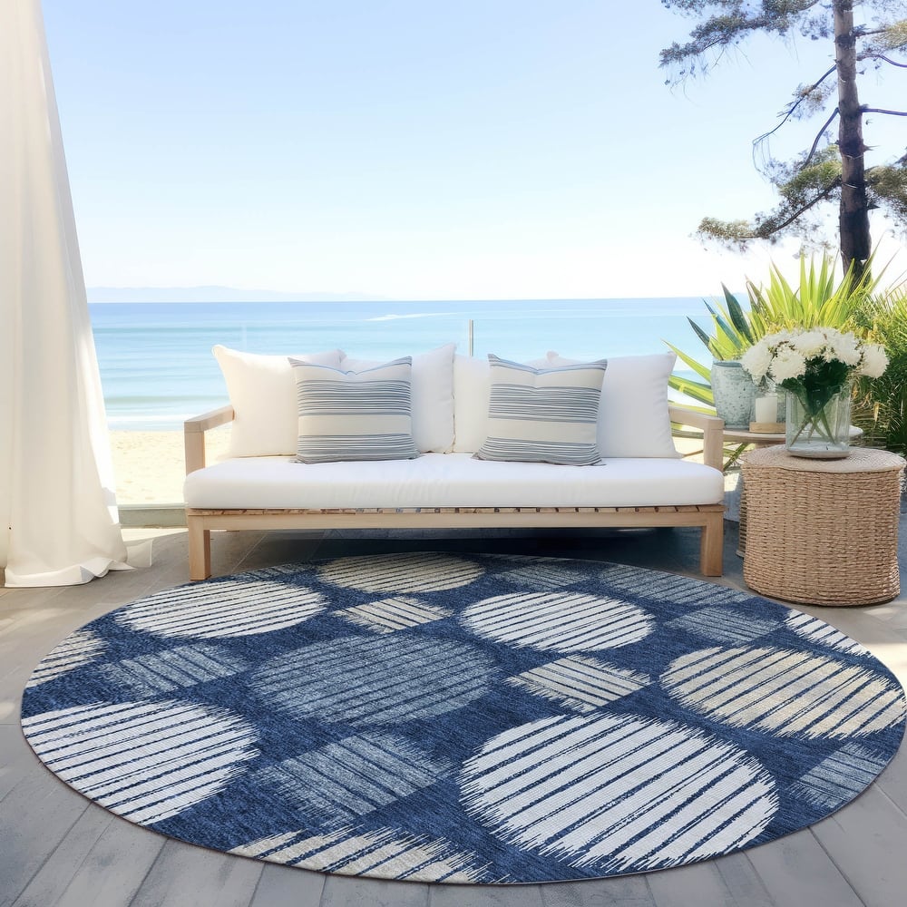 Machine Washable Indoor/ Outdoor Chantille Dotty Contemporary Rug