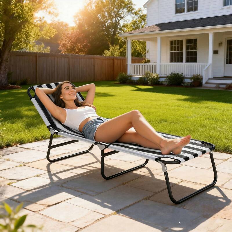 Outsunny Folding Chaise Lounge Pool Chairs, Outdoor Sun Tanning Chairs with 5-Level Reclining Back - Black