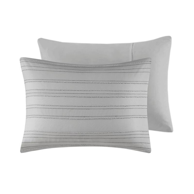 Intelligent Design Milo Cationic Dyed Clip Jacquard Comforter Set with Throw Pillow