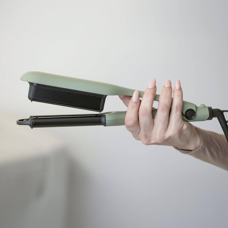 StyleCraft Sage Ceramic Triple Barrel Deep Waver