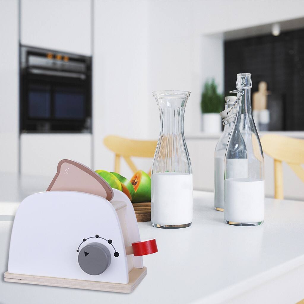 Wooden analog -up toaster Toy set with dial to indicate size setting Perfect design and highly interactive