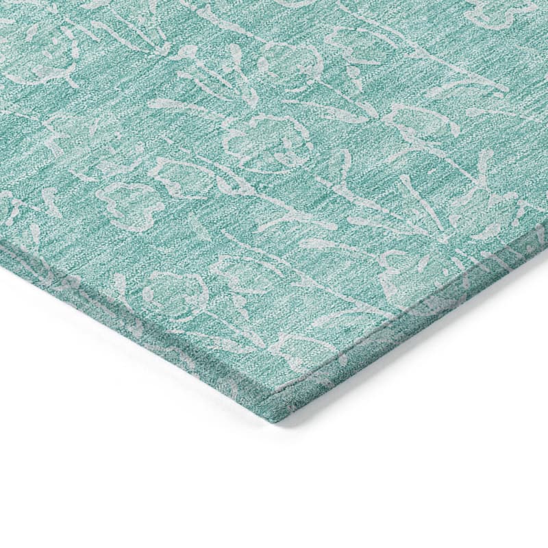 HomeRoots Floral Transitional Rectangle Outdoor Rug