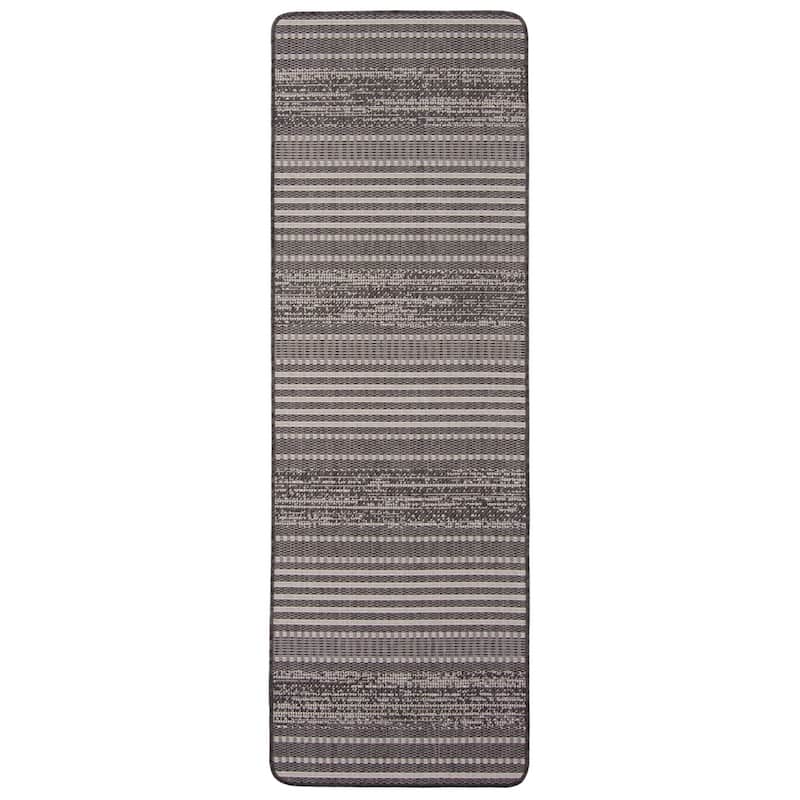 ECARPETGALLERY Cabana Indoor/ Outdoor Rug - 2'2 x 6'7 - Black